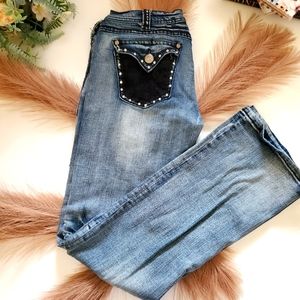 Cowgirl Tuff Co women's jeans size L:33 w:29